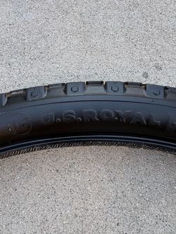 Schwinn U.S. Royal Nobby studded balloon tires