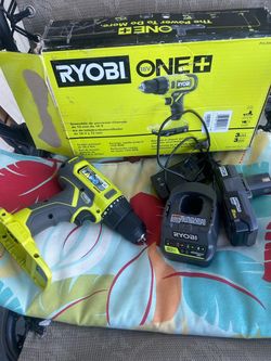 Ryobi ONE+ 18V Cordless 1/2 in. Drill/Driver Kit