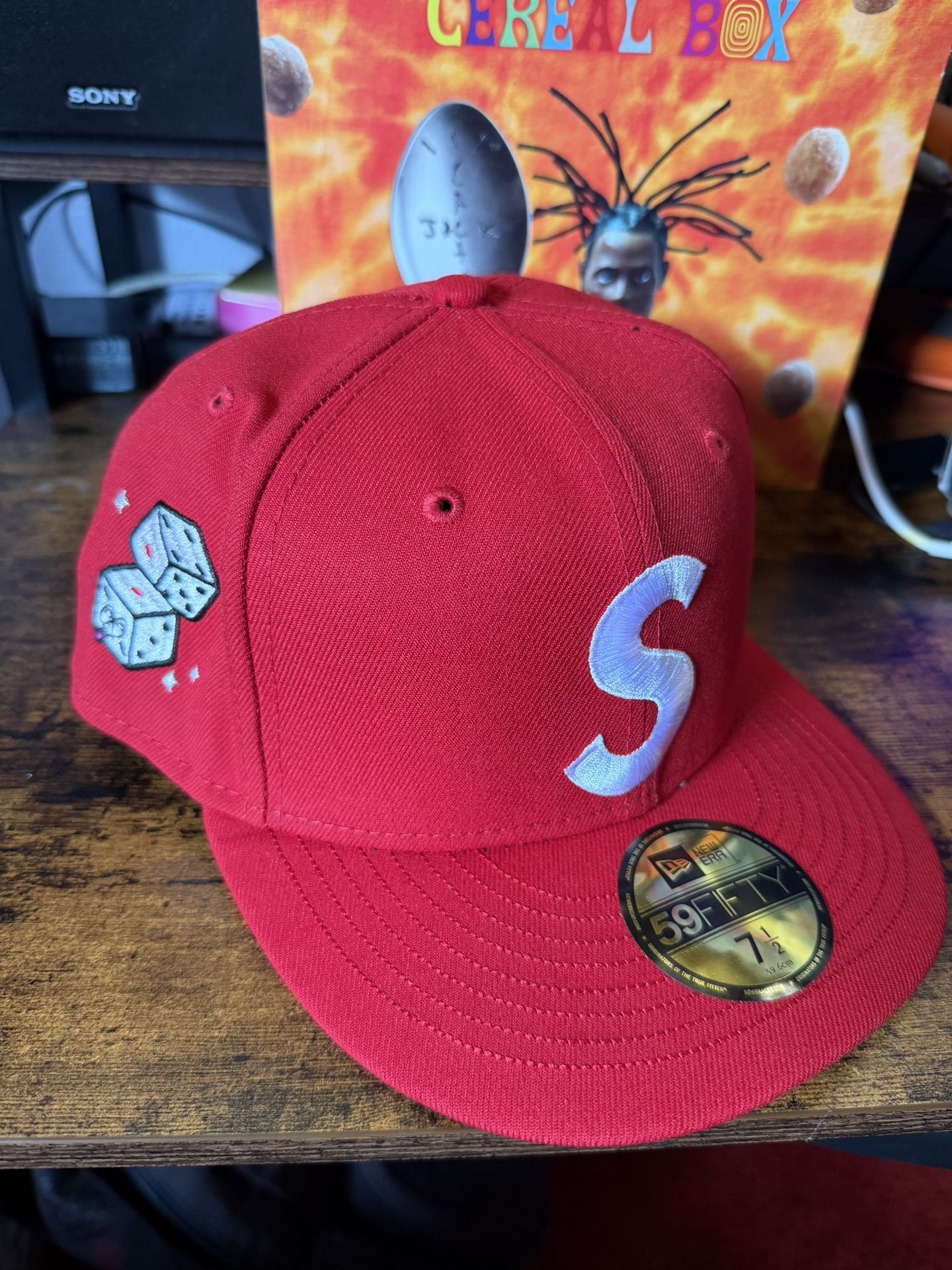 Supreme “Charectars S Logo” New Era Fitted Sz 7 1/2 Red