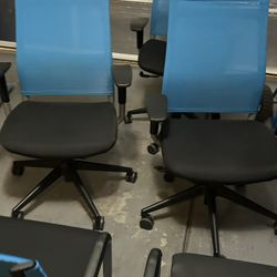 Office Chairs 