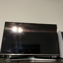 32 Inch Samsung TV 