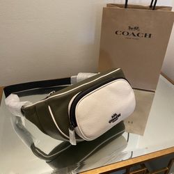 New!!!! Coach Fanny Pack/Waist Bag