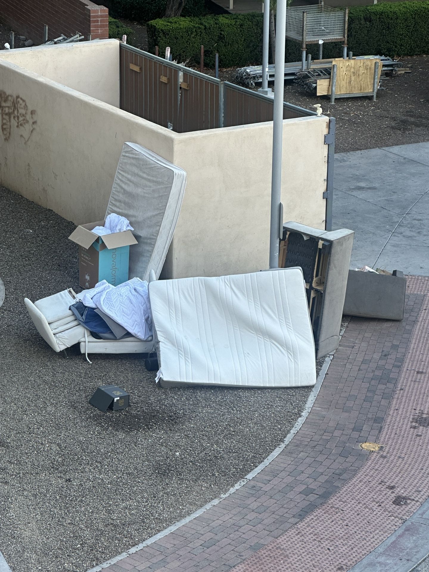 FREE Mattress, Sofas