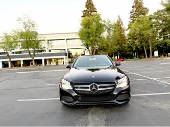 2016 Mercedes Benz C 300 luxury ✅