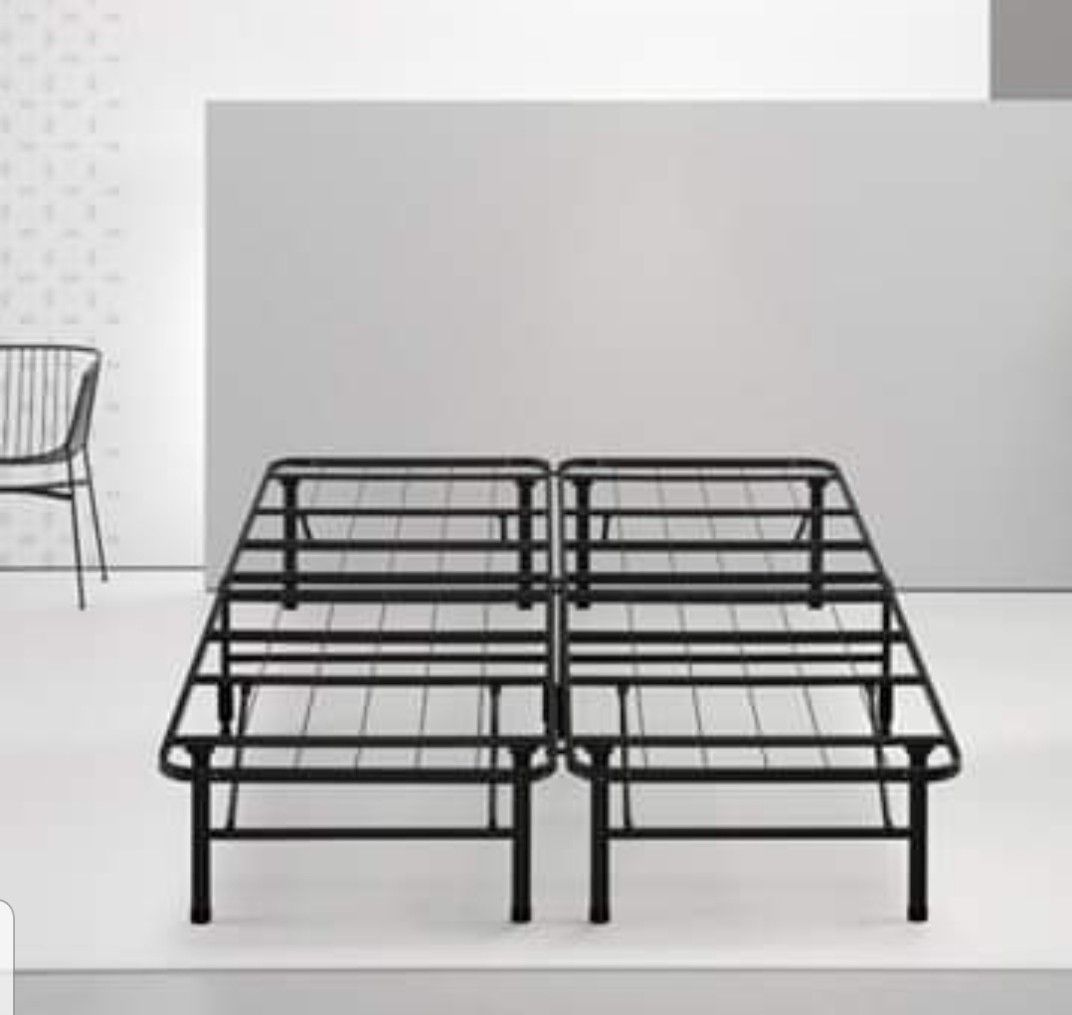 Queen Size Frame Metal Steel Bedroom Platform, No Box Spring Needed