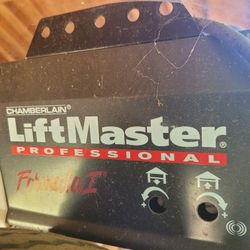 Liftmaster Professional Garage Door Opener 