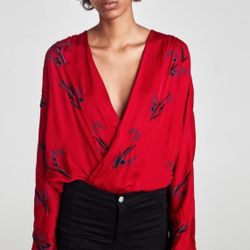 Zara Women's M Red Embroidered V-Neck Long Sleeve Bodysuit Blouse