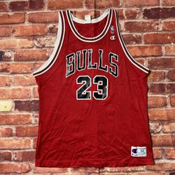 Vintage Champion Bulls Jersey 