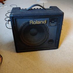 Roland KC 100 Amplifier