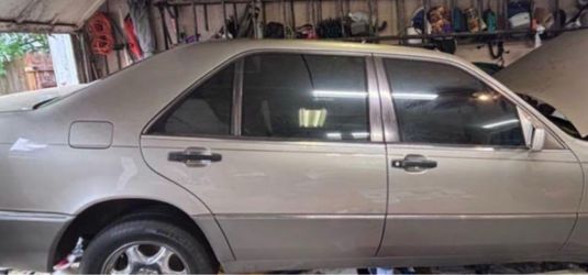 1994 Mercedes-Benz S-Class