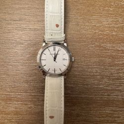 Burberry Women’s Watch  Round Need Strap And Battery 