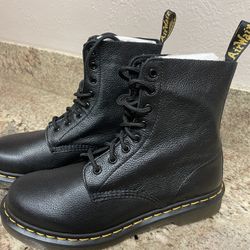 Dr. Martin Boots