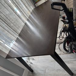 Dining room Table - $50