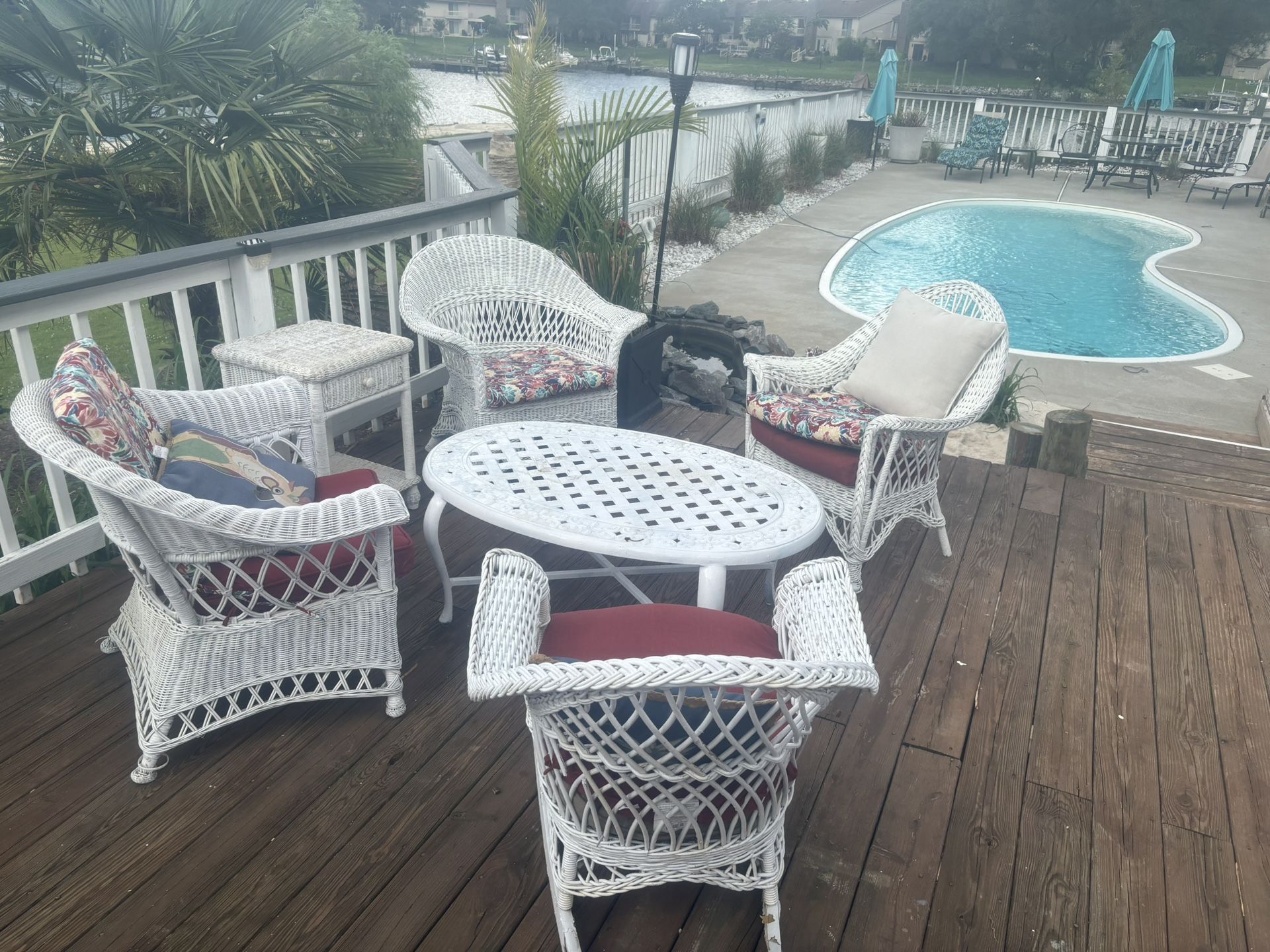 7 PIECE Wicker Set Vintage Patio Furniture 