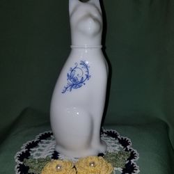 Vintage Avon Ming Cat