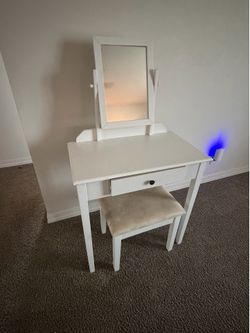 Teen Vanity