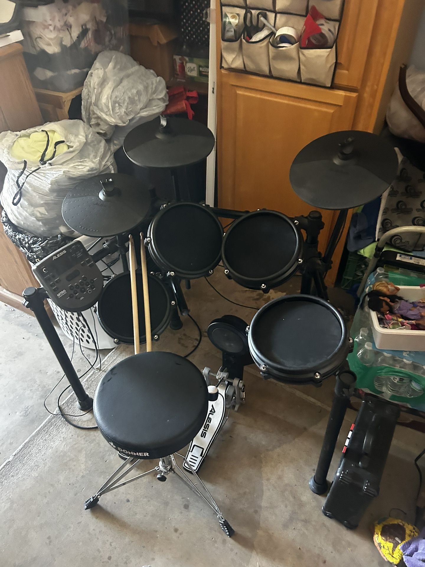 ALESIS electric drum set