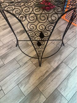 Entry table
