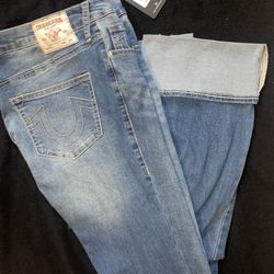 TRUE RELGION JEANS!!! (WONMEN Size 30)