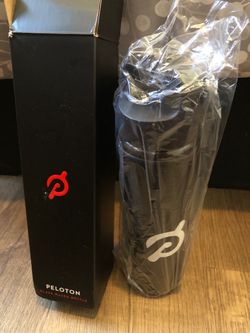 Peloton Glass Water Bottle