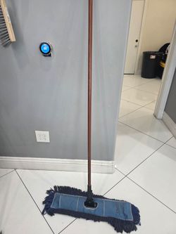 Mop push broom