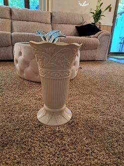Lennox  vase