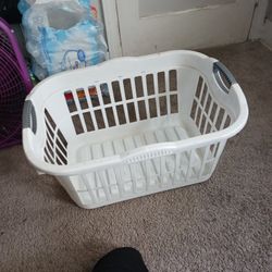 small laundry basket 