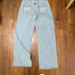 Edikted Jeans Size Small