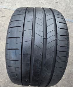 1 USED TIRE PIRELLI 285/30/20