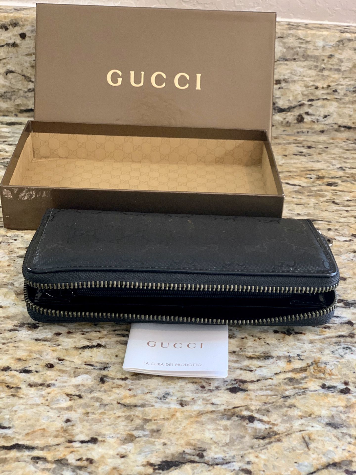 Gucci Women’s Canvas Zip Around Wallet