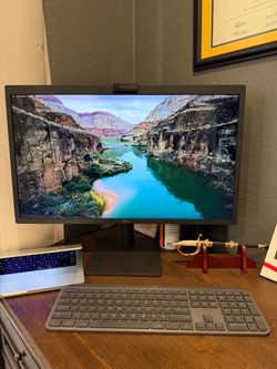 LG UltraFine 5K Display Apple