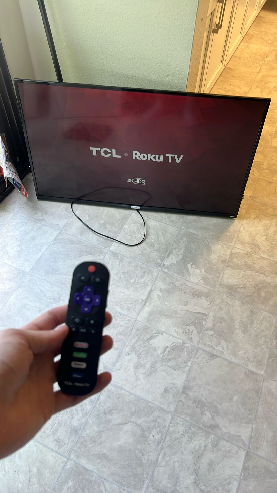 43 Inch TCL Tv 4k Roku