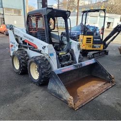 Bobcat S550 (Skid Steer)