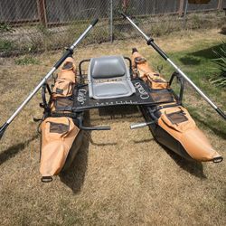 Pontoon Boat
