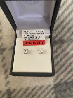 1c Lab Diamond Earrings (princess cut)
