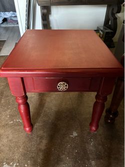 Coffee table and side table