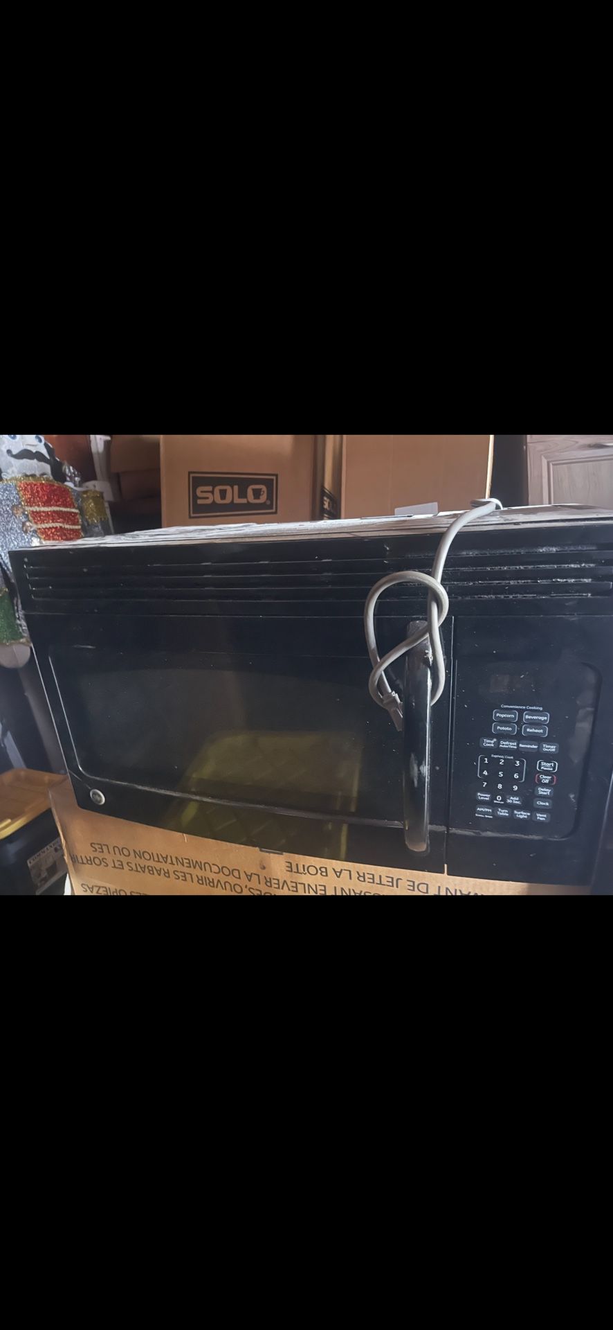 3 Black GE Appliances