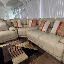 Leather Reclining Couch 