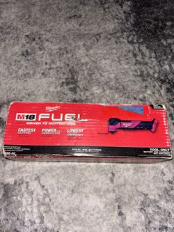 Milwaukee M18 Fuel Multi-tool  Tool Only New