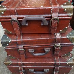 Nesting Trunks