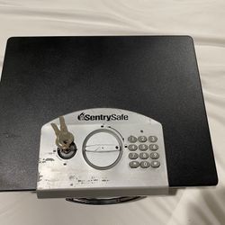 Sentry Safe Box Safe with Keys & Combo