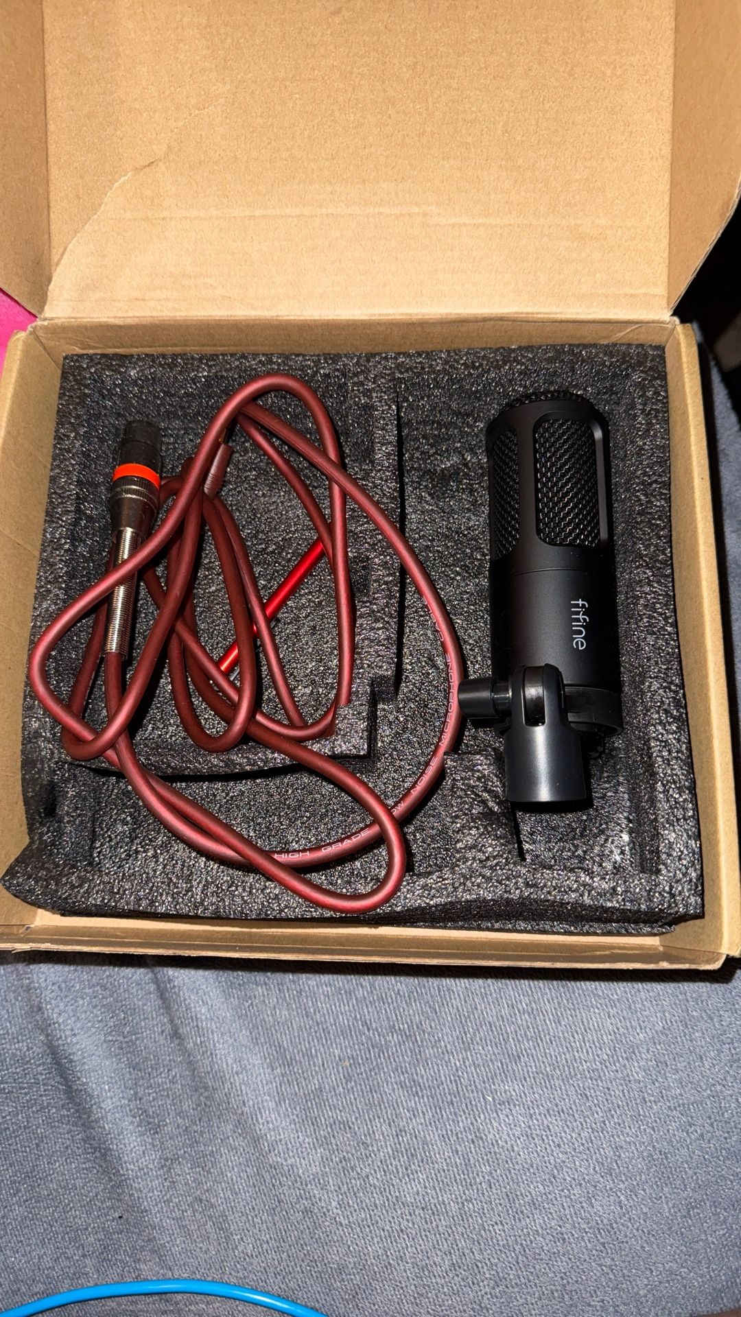 Brand New Fifine Xlr Microphone Comes With Chord