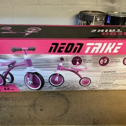 Néw Neon Trike