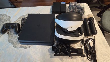 PS4 1tb model on 11.00 with PSVR and move controllers