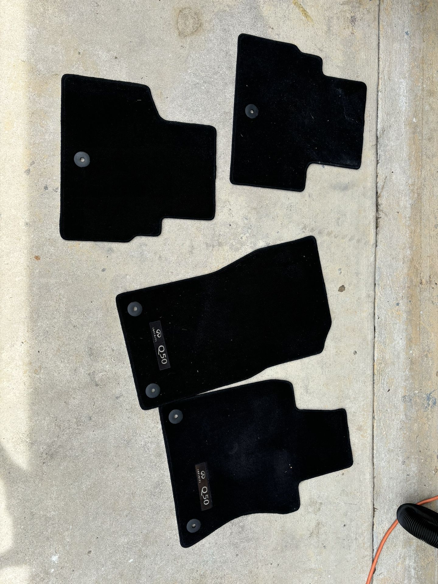 Q50 Mats