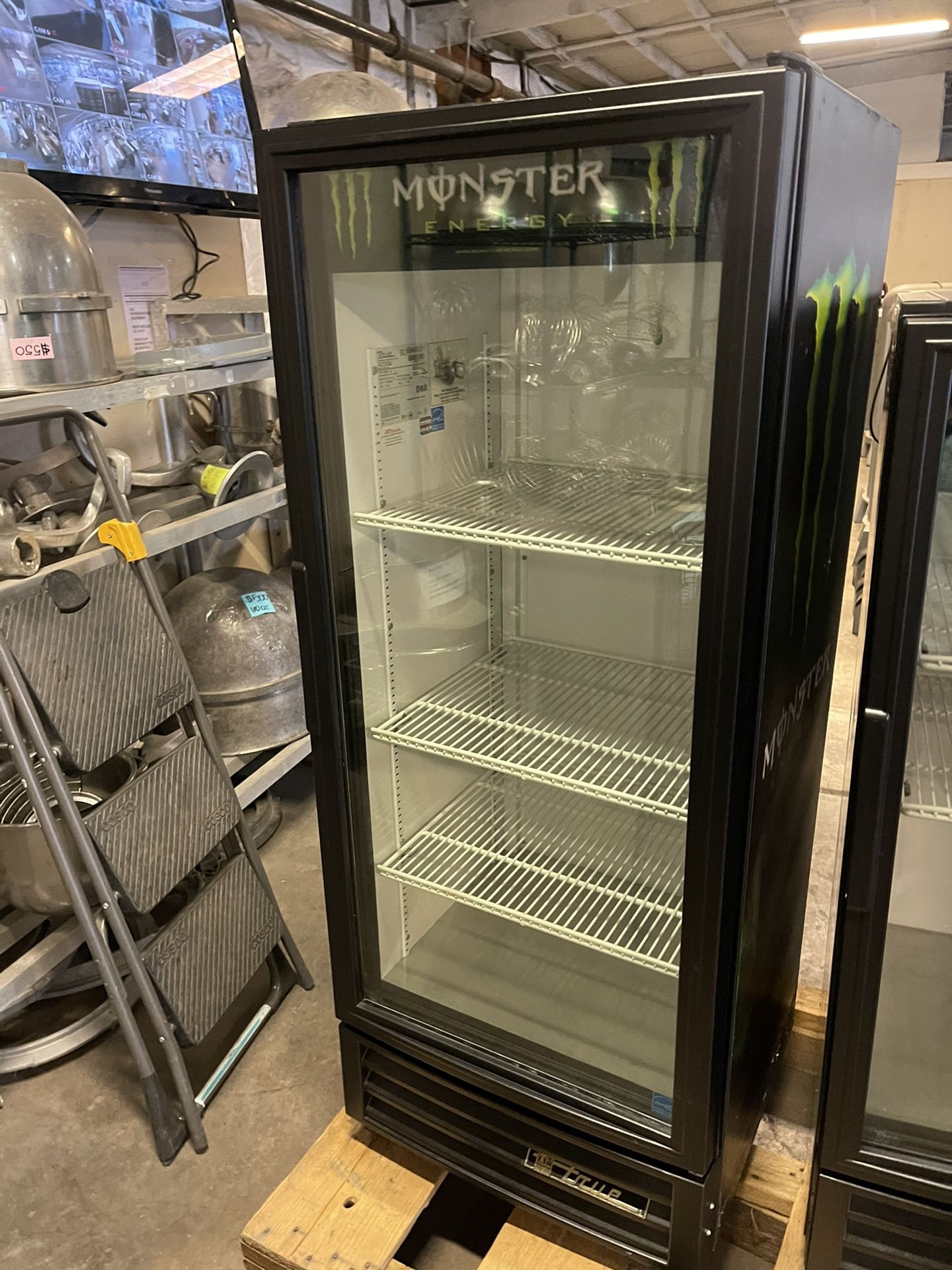 Mini Fridge - Black And Decker (BCRK25) for Sale in Phoenix, AZ - OfferUp