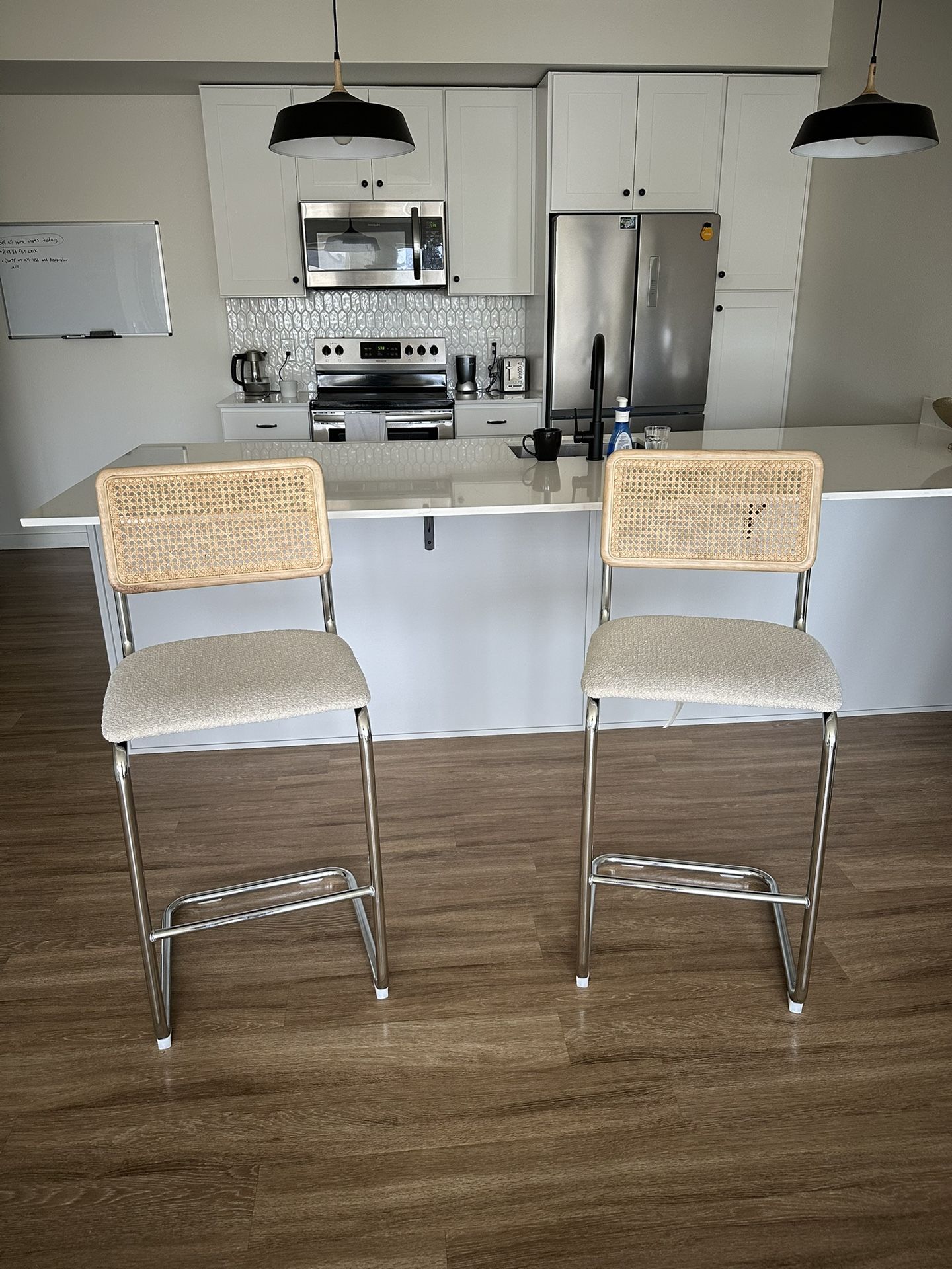 Set of 2 Modern Wooden Bar Stools with Beige Cushioned Seats