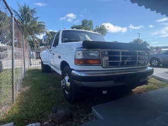 Ford f(contact info removed) super cab  7.5L gas motorFord f(contact info removed) super cab  7.5L gas motor