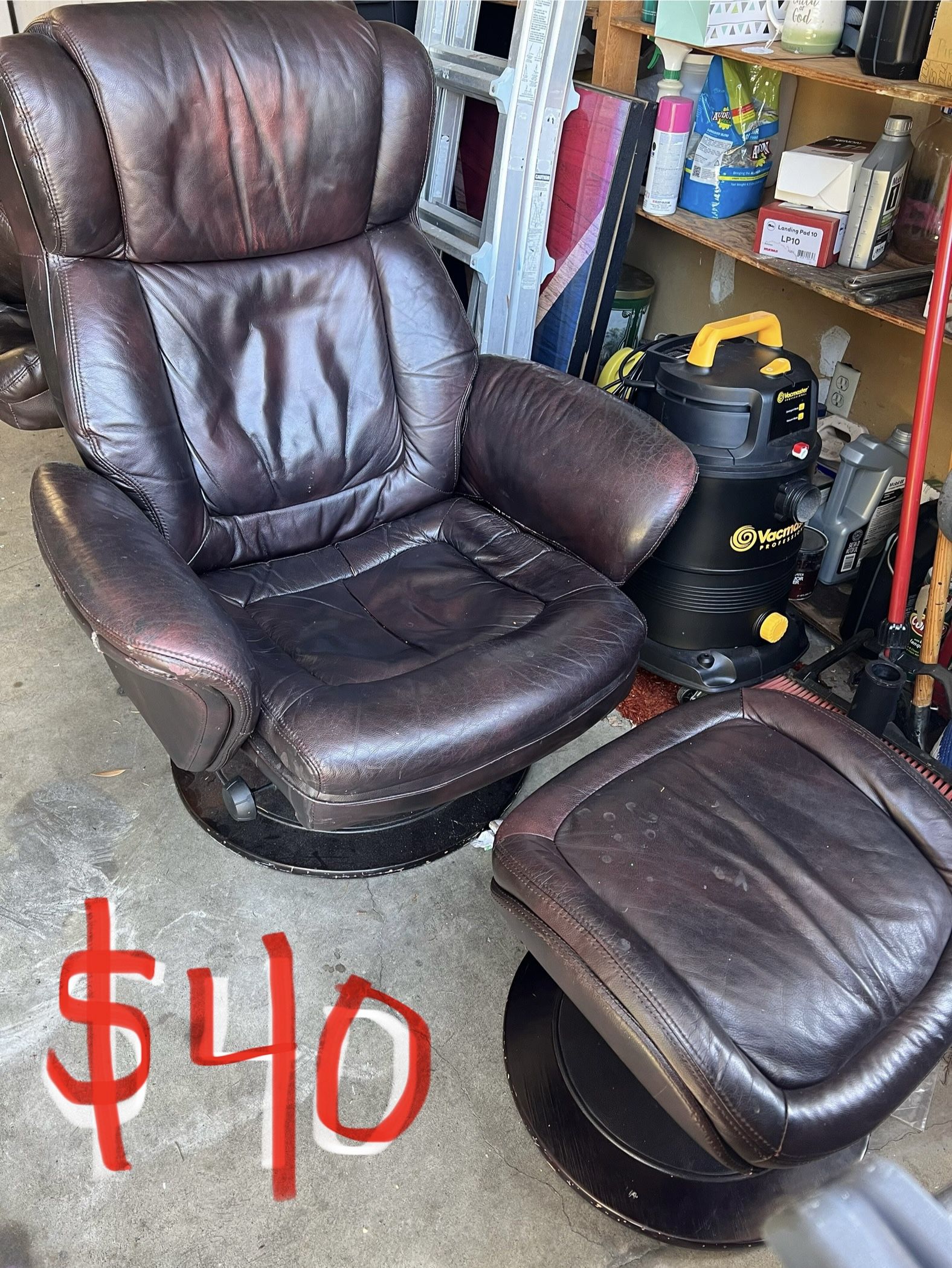 Swivel Recliner with Ottoman