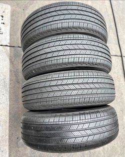 225/60/18 Michelin